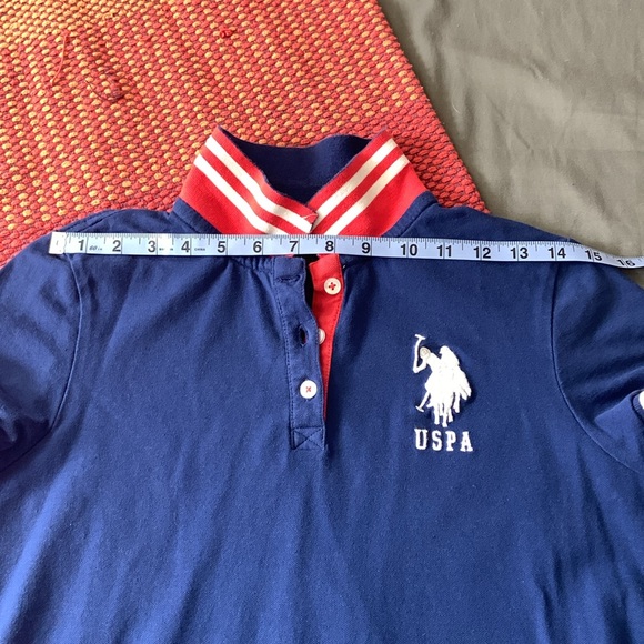 USPA. SIZE M Solid Polo Shirt - Picture 5 of 10